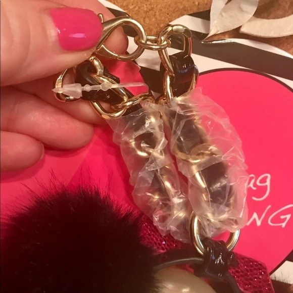 Just reduced...Betsey Johnson ear muff bag bling - Picture 4 of 8
